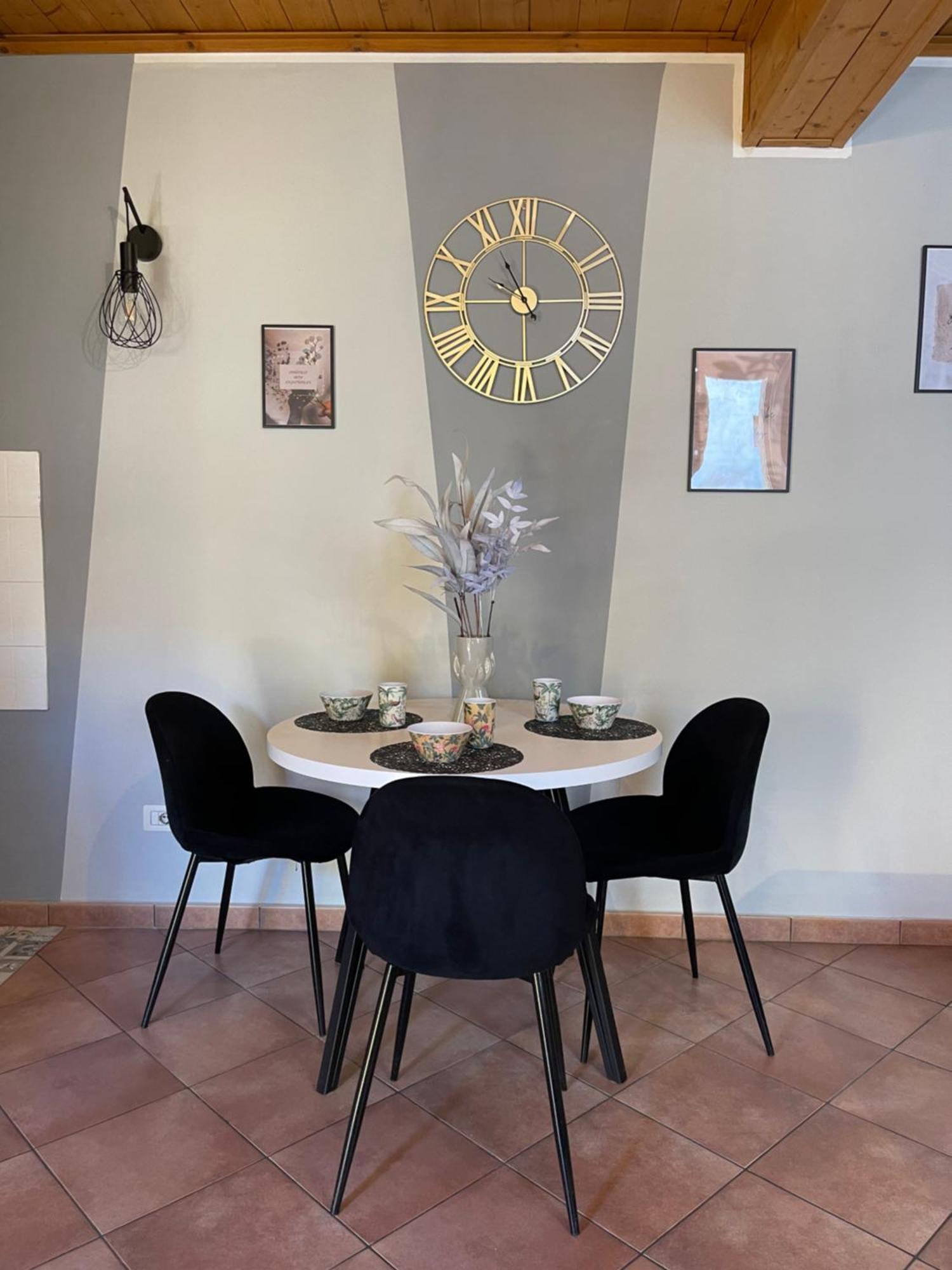- Casa Usignolo Apartment *